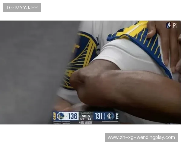 突发穆迪膝盖重伤被抬出场侠记透露X光室详情及球迷起立致敬